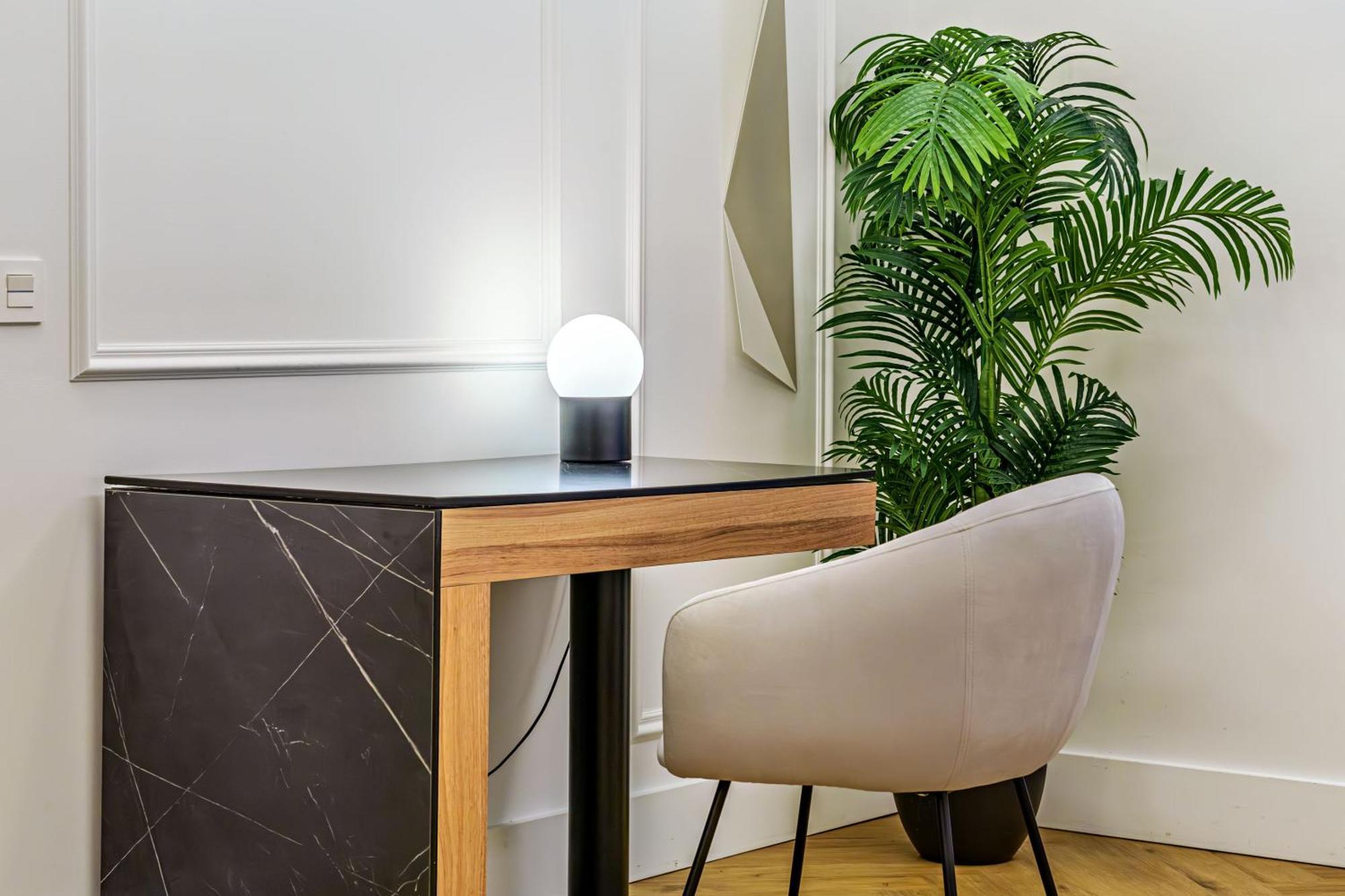 Gran Alameda by Caleta Homes Málaga Rum bild